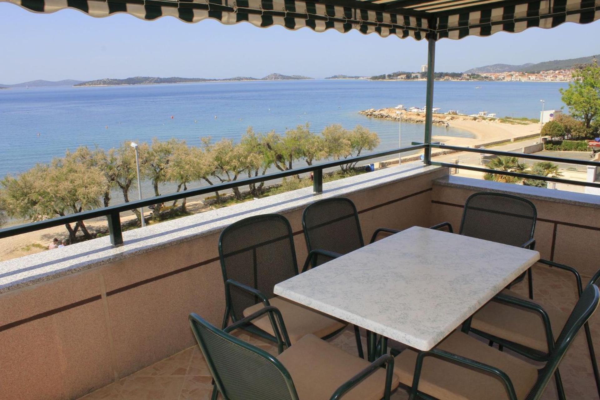 Apartments Zdenka Vodice Exterior foto