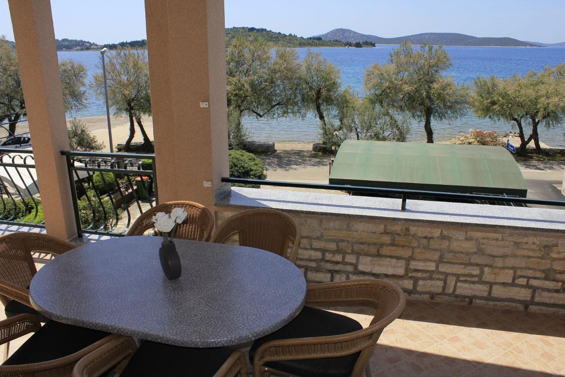Apartments Zdenka Vodice Exterior foto