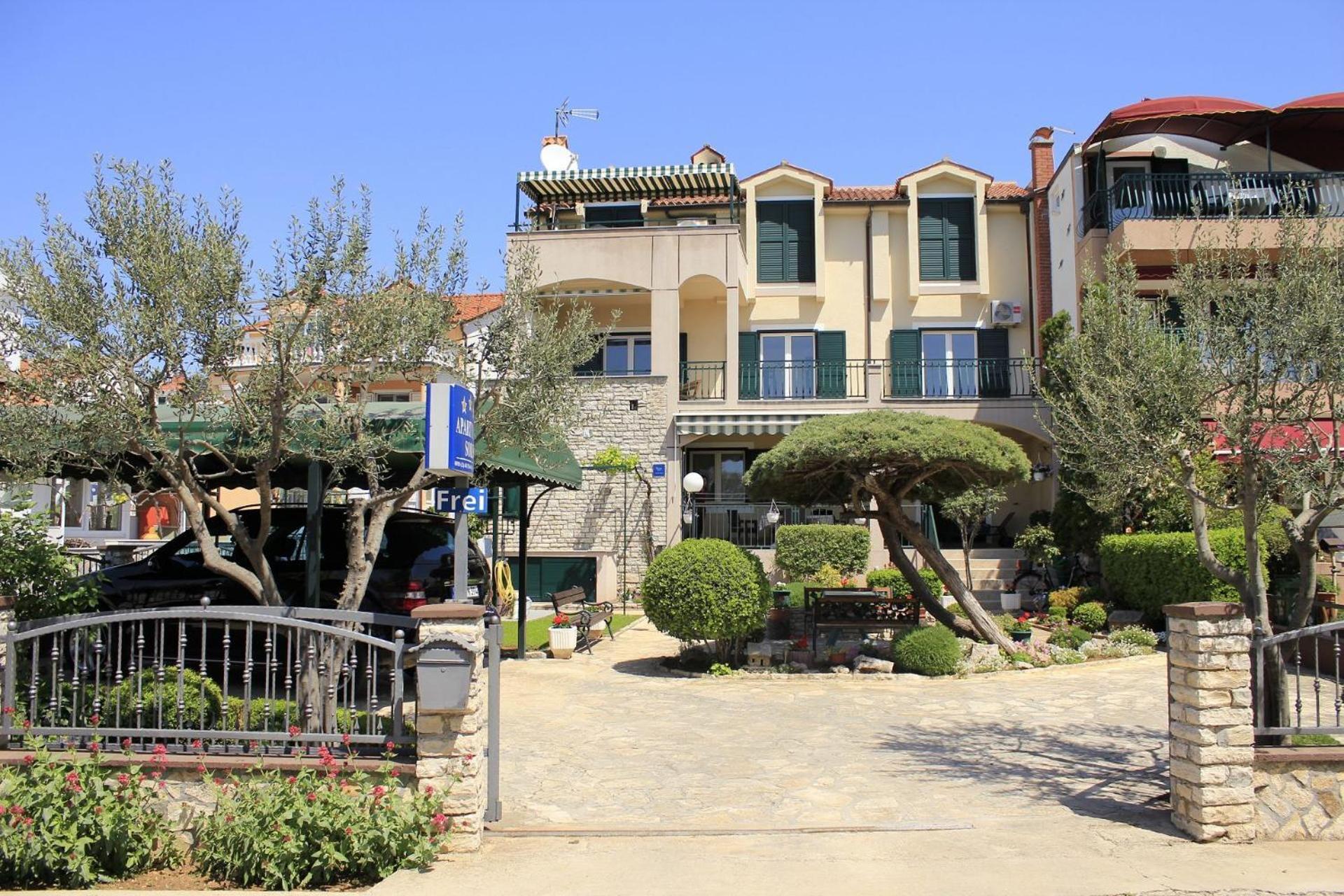 Apartments Zdenka Vodice Exterior foto